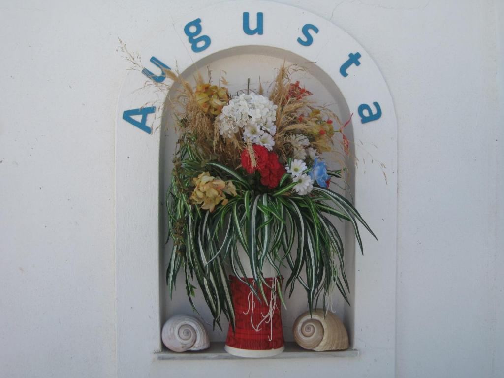 Augusta Studios & Apartments Náousa Exteriör bild